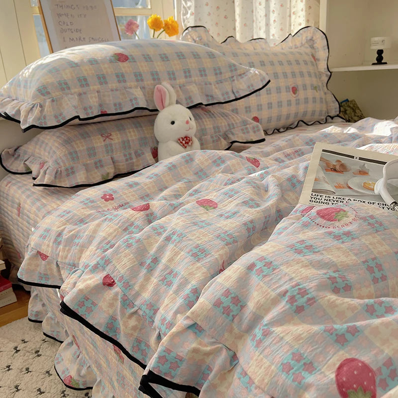 Strawberry Whimsy – Summer Quilt